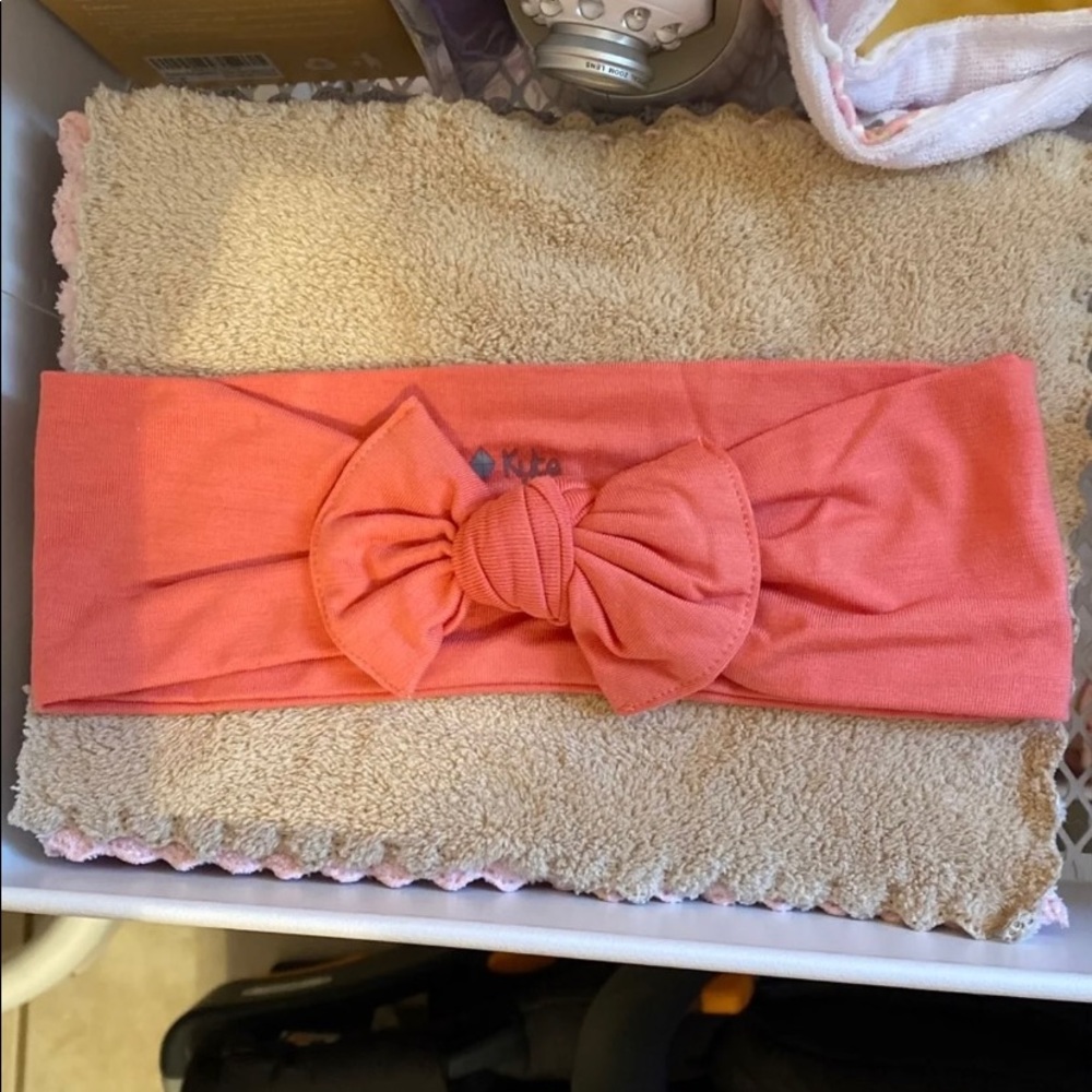 Kyte baby Melon bow size 1-4T